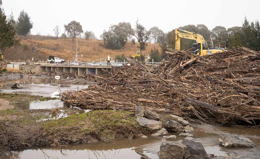 Coppins Crossing Clean-up August 18 | Image credit - Transport Canberra and City Services
